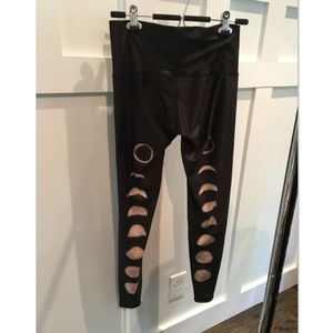 Teeki moon phase hot pant leggings